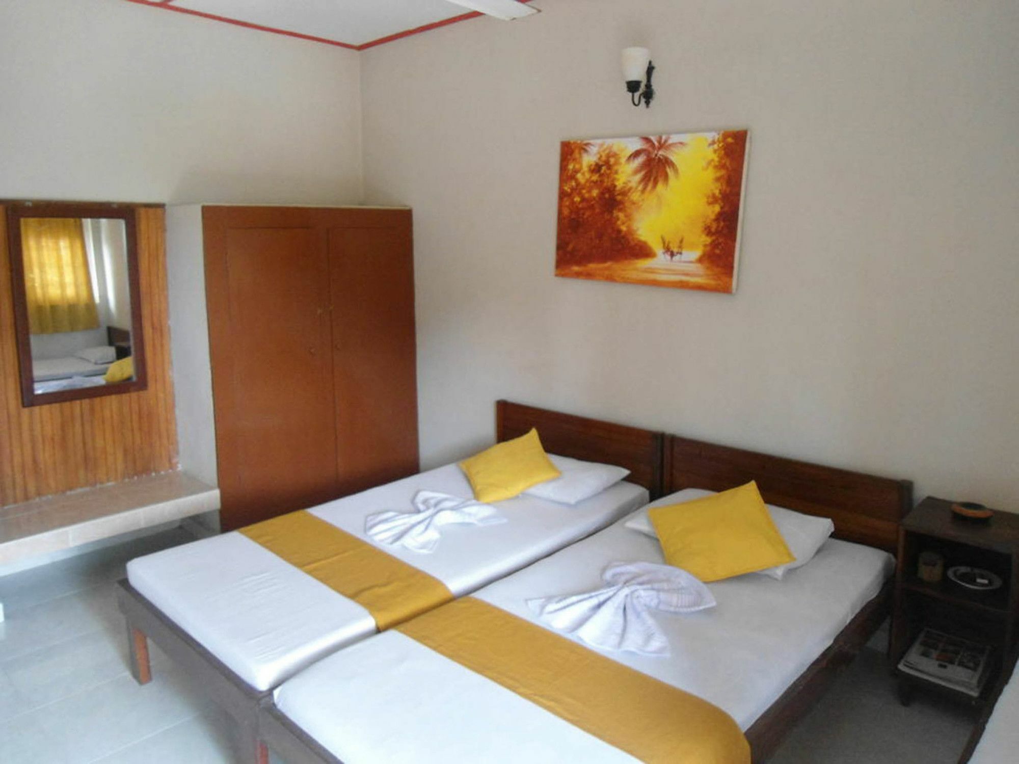 Ranveli Beach Resort Dehiwala-Mont Lavinia Extérieur photo
